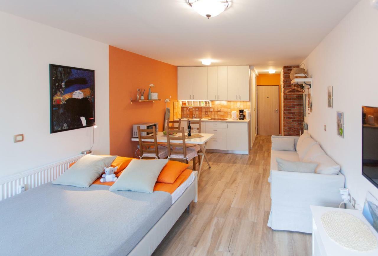 Appartamento Chic Cosy Quiet In Ljubljana Center Esterno foto